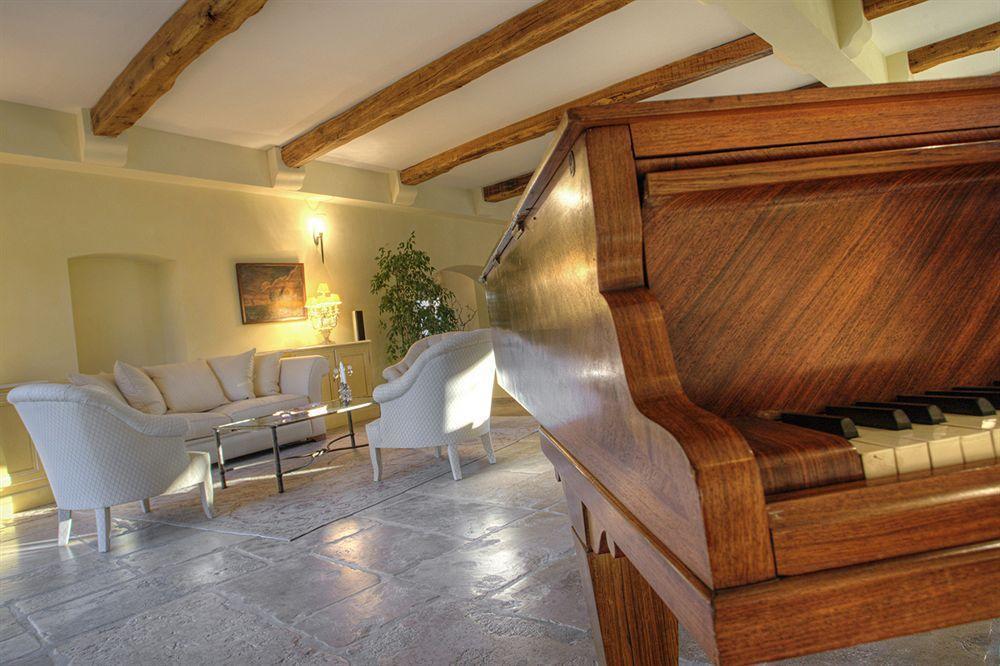 Chateau Les Crostes Hotel Lorgues Kültér fotó